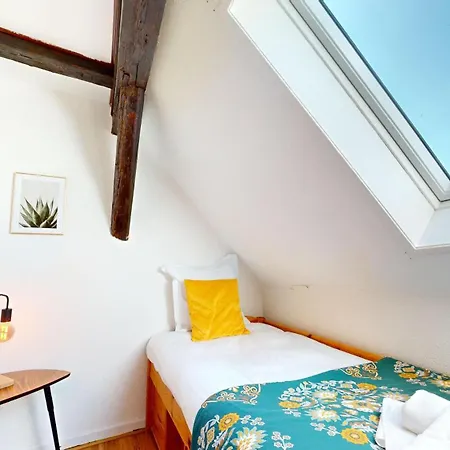 Le Petit Chez Vous Apartment *